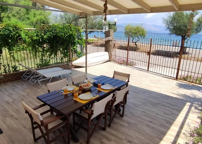 Seaside House איגיו