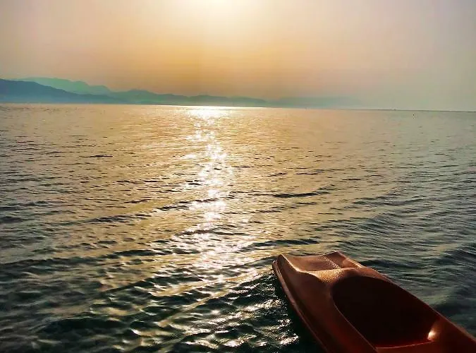 Seaside House בית נופש *